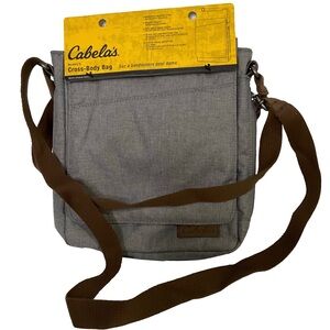 Cabela’s Women’s Gray Adjustable Strap Crossbody Bag; Magnetic Closure; NWT’s